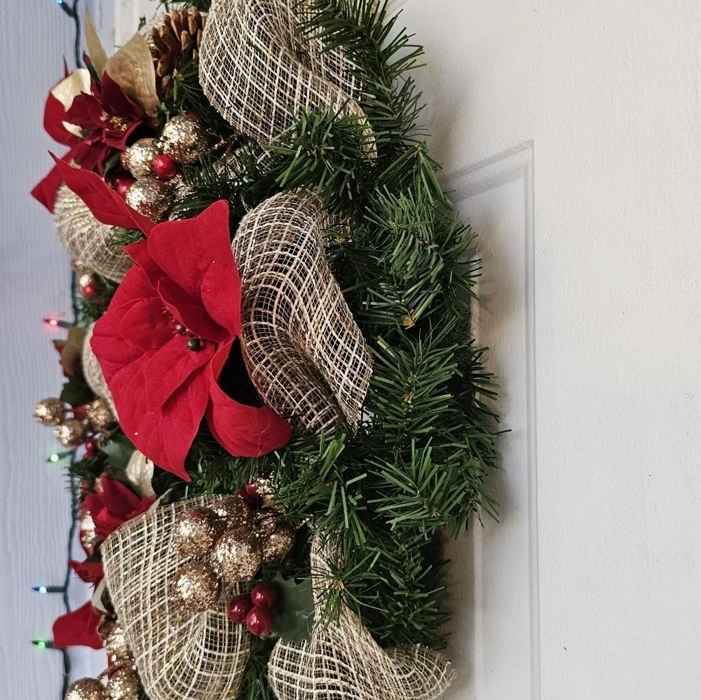 Handmade Christmas Wreath Red and Gold 24